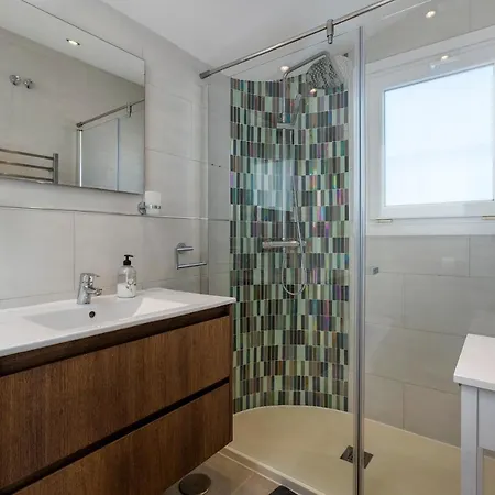 Casa Marissa, Contemporary 4 Bed In Puerto Banus Villa Marbella