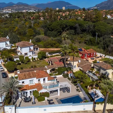 Casa Marissa, Contemporary 4 Bed In Puerto Banus * Marbella